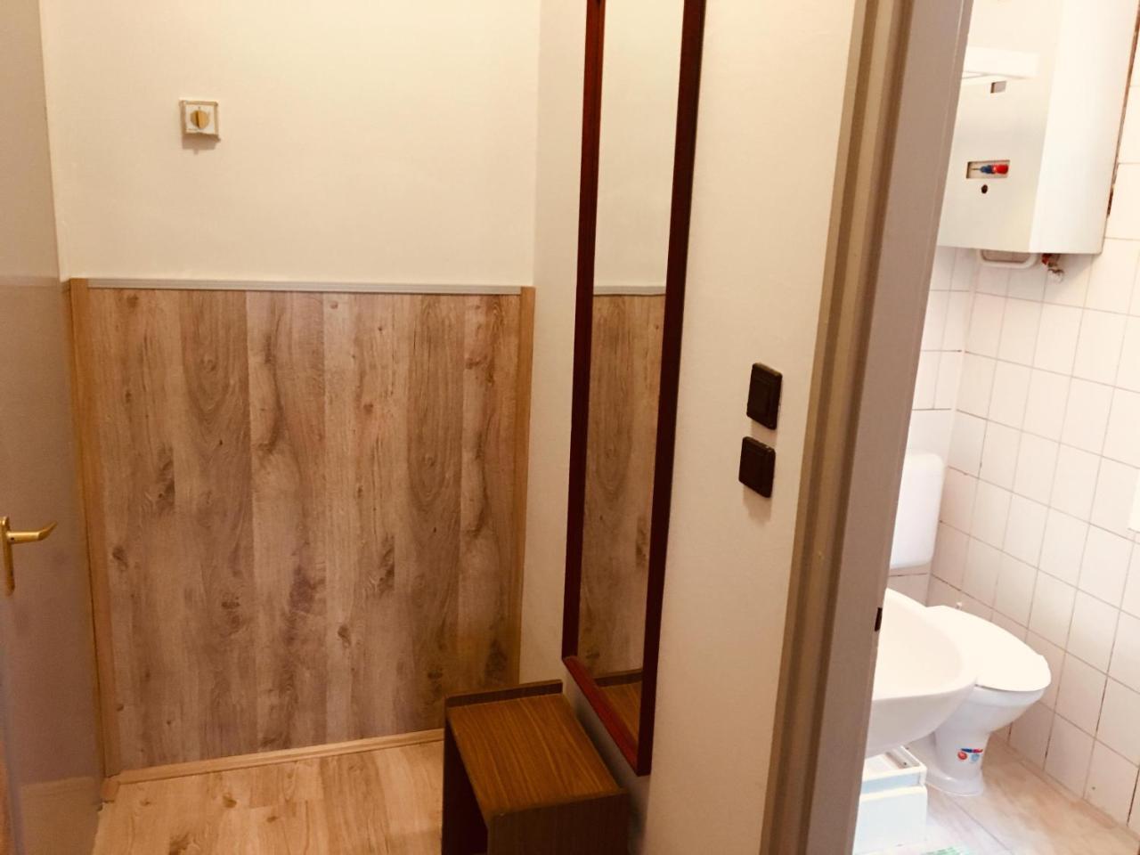Stella Vendeghaz Hotell Debrecen Exteriör bild