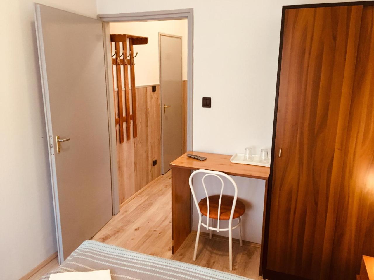 Stella Vendeghaz Hotell Debrecen Exteriör bild