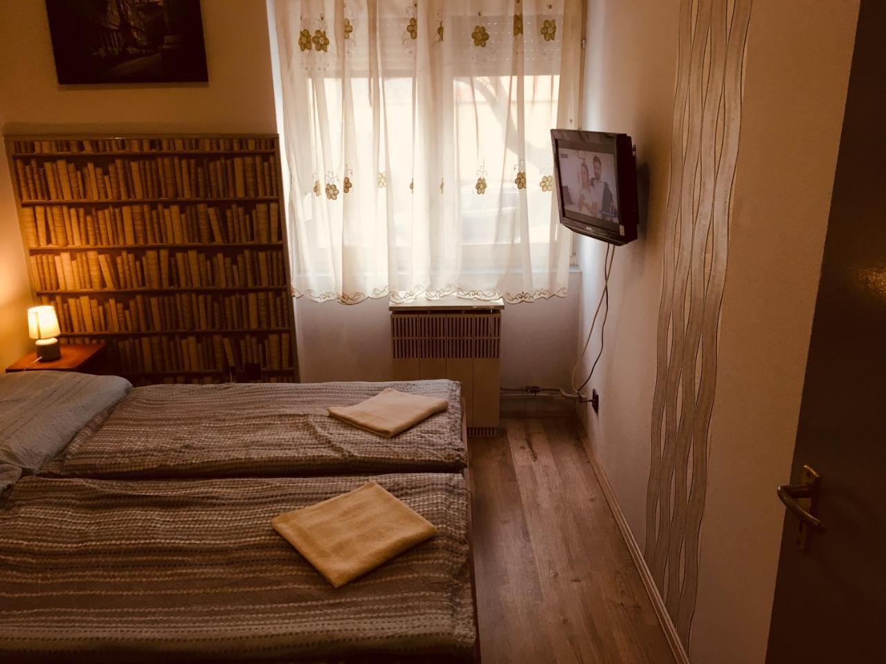 Stella Vendeghaz Hotell Debrecen Exteriör bild